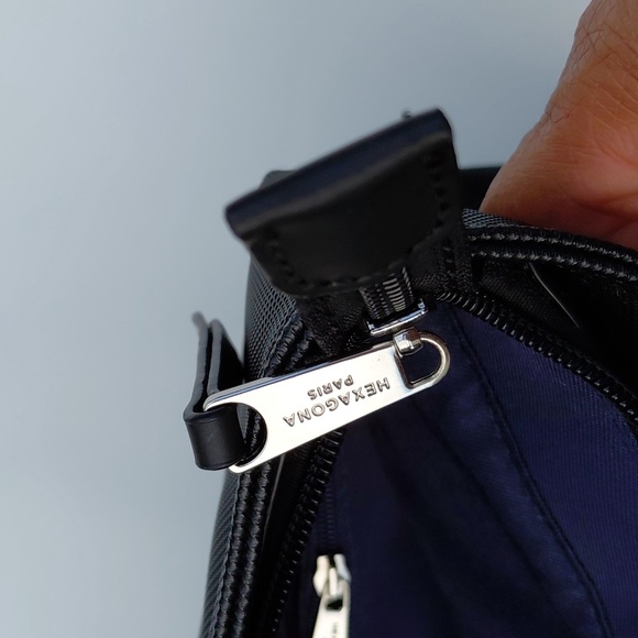 HEXAGONA PARIS Women's Black Tote Bag - OS - Picture 5 of 10